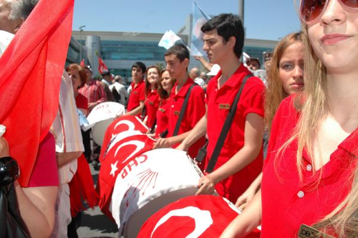 Kılıçdaroğlu İstanbul'da