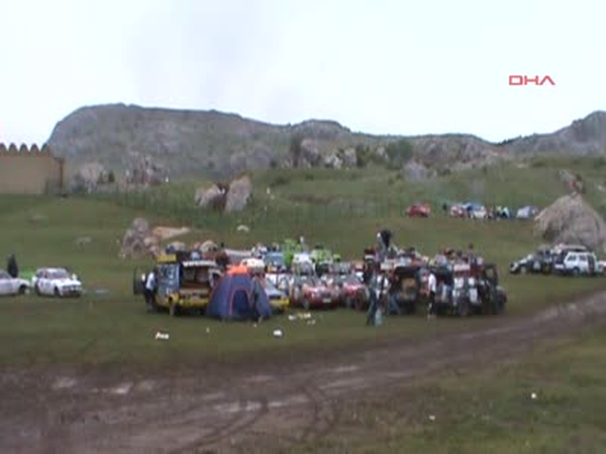 Klasik Otomobil Rallisi Çorum\'da