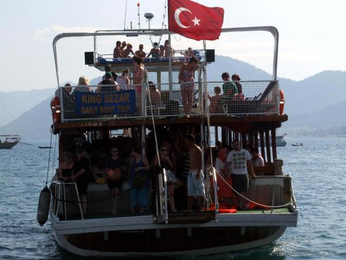 Marmaris\'te Tekne Turları Başladı