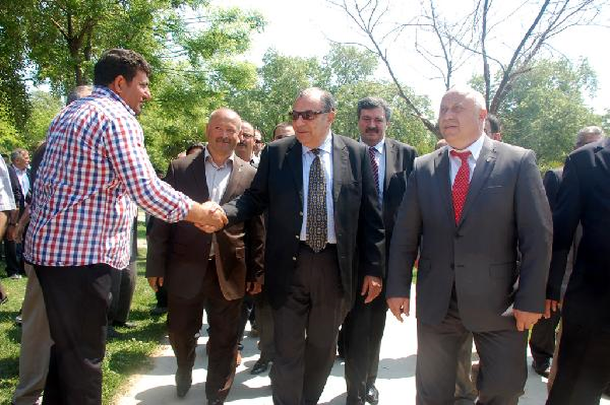 MHP'li Türkeş'ten Erdoğan'a; Hala Bir Şey Yapmıyorsun Usta, Git Artık Git