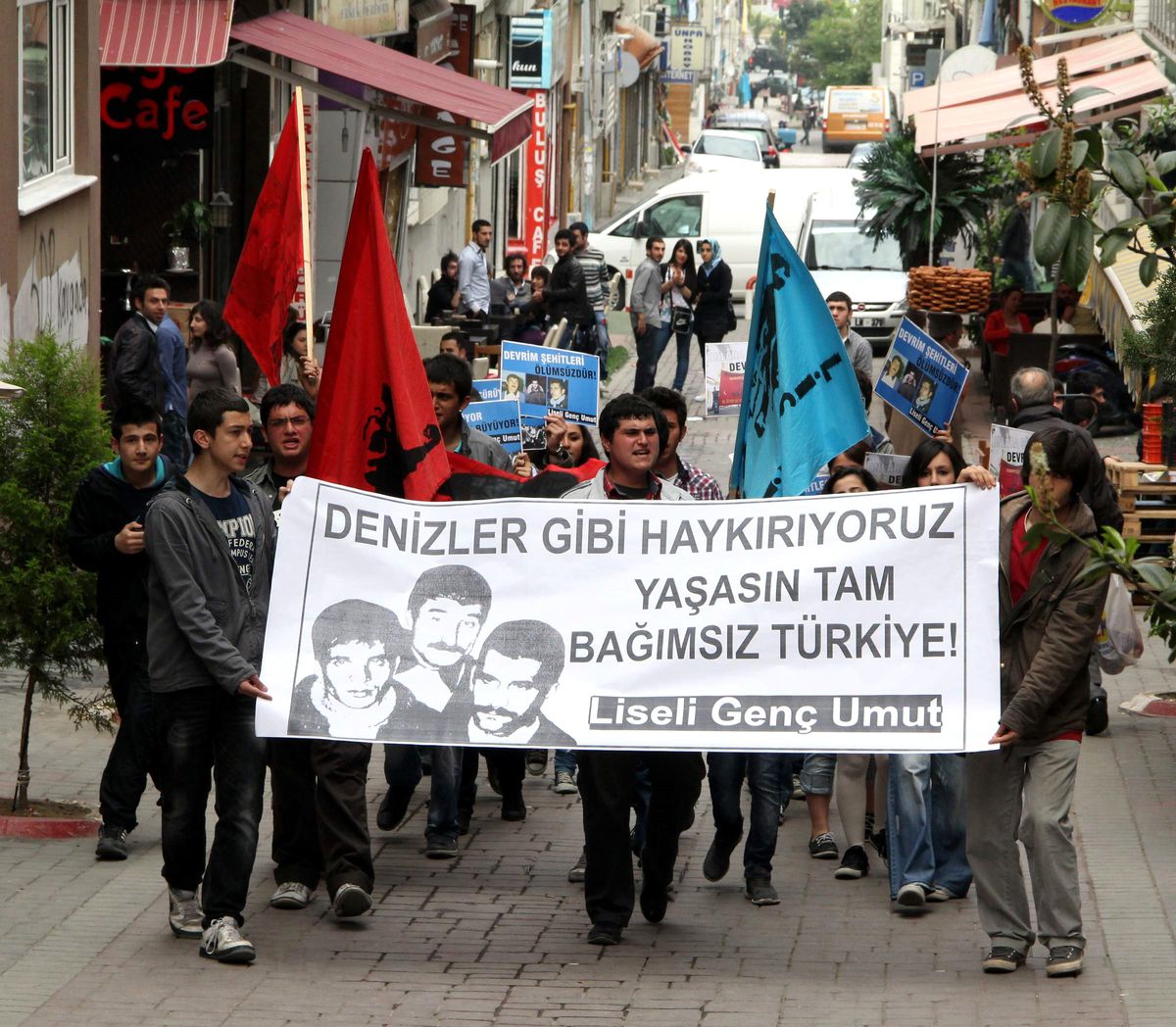 Samsun\'da Deniz Gezmiş ve Arkadaşları Anıldı