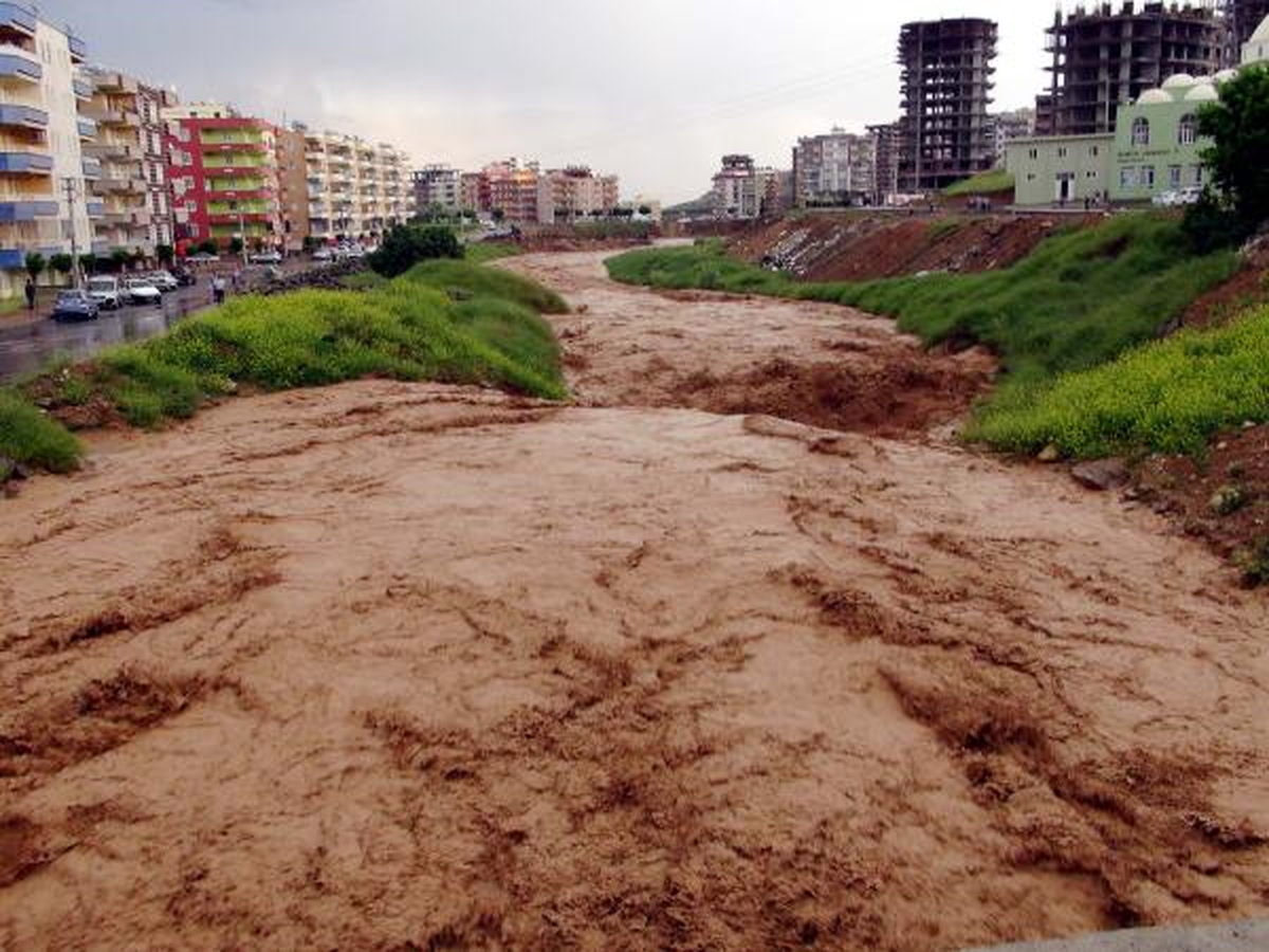 Şanlıurfa Sele Teslim Oldu (2)