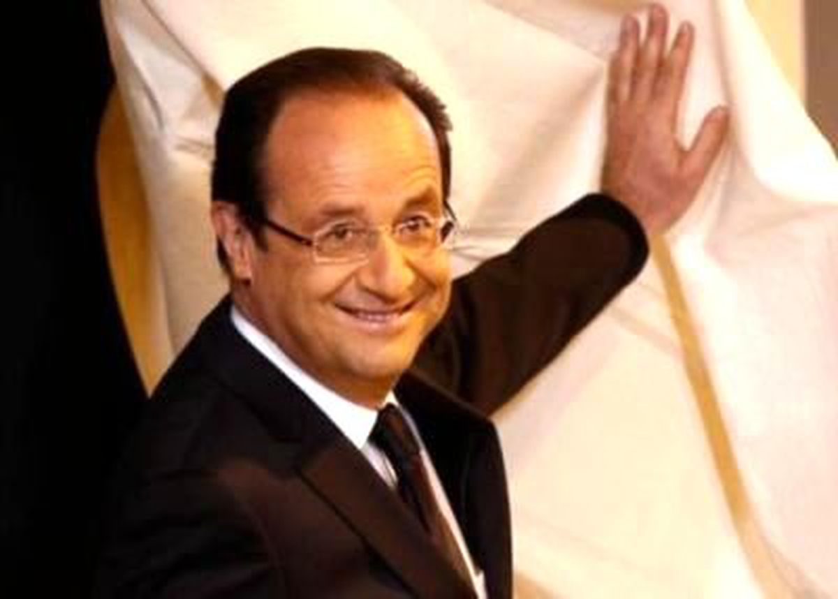 Hollande, İlk İş Merkel\'i Arayacak\'