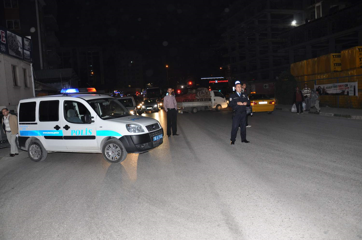 Trafik Magandaları Dehşet Saçtı: 1 Ölü, 2 Yaralı