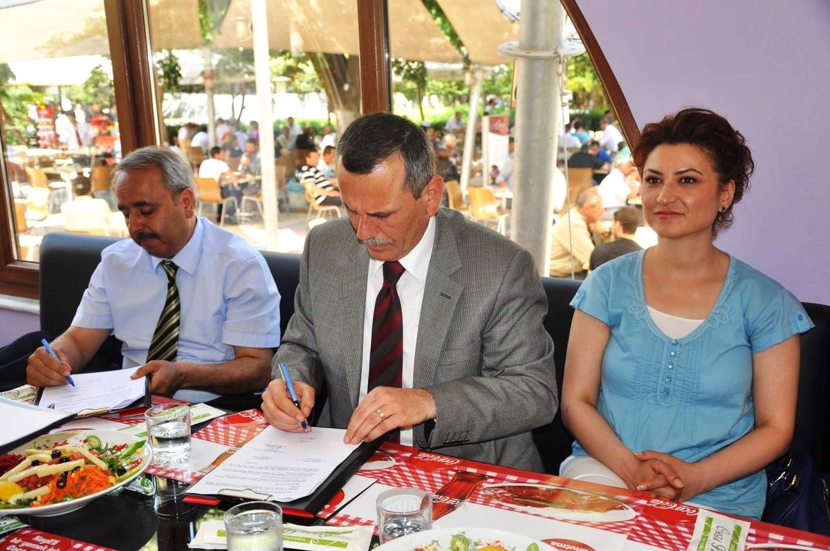 145 Bayan İşçi İçin Umem Projesi Protokolü İmzalandı