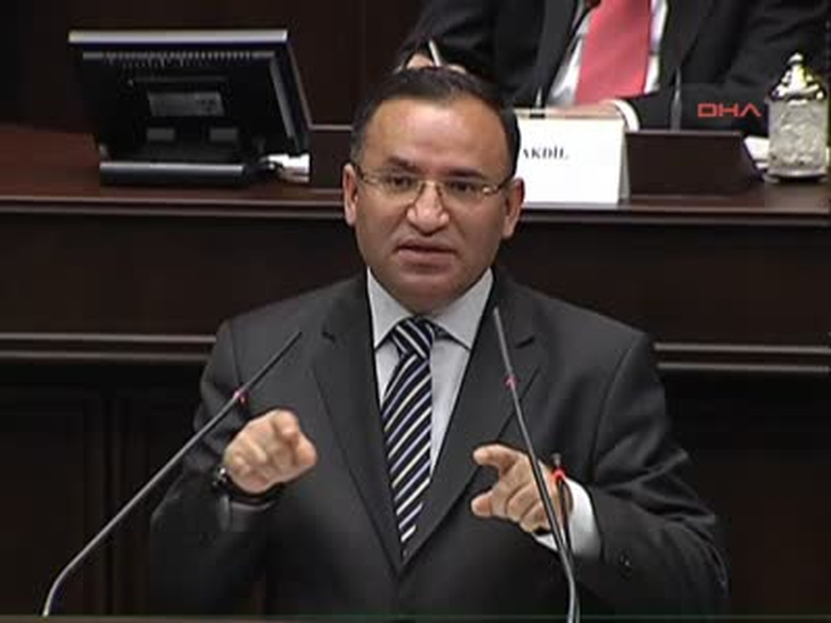 2bekir Bozdağ, \'Parlamenter Denetim Sempozyumu\'nda Konuştu