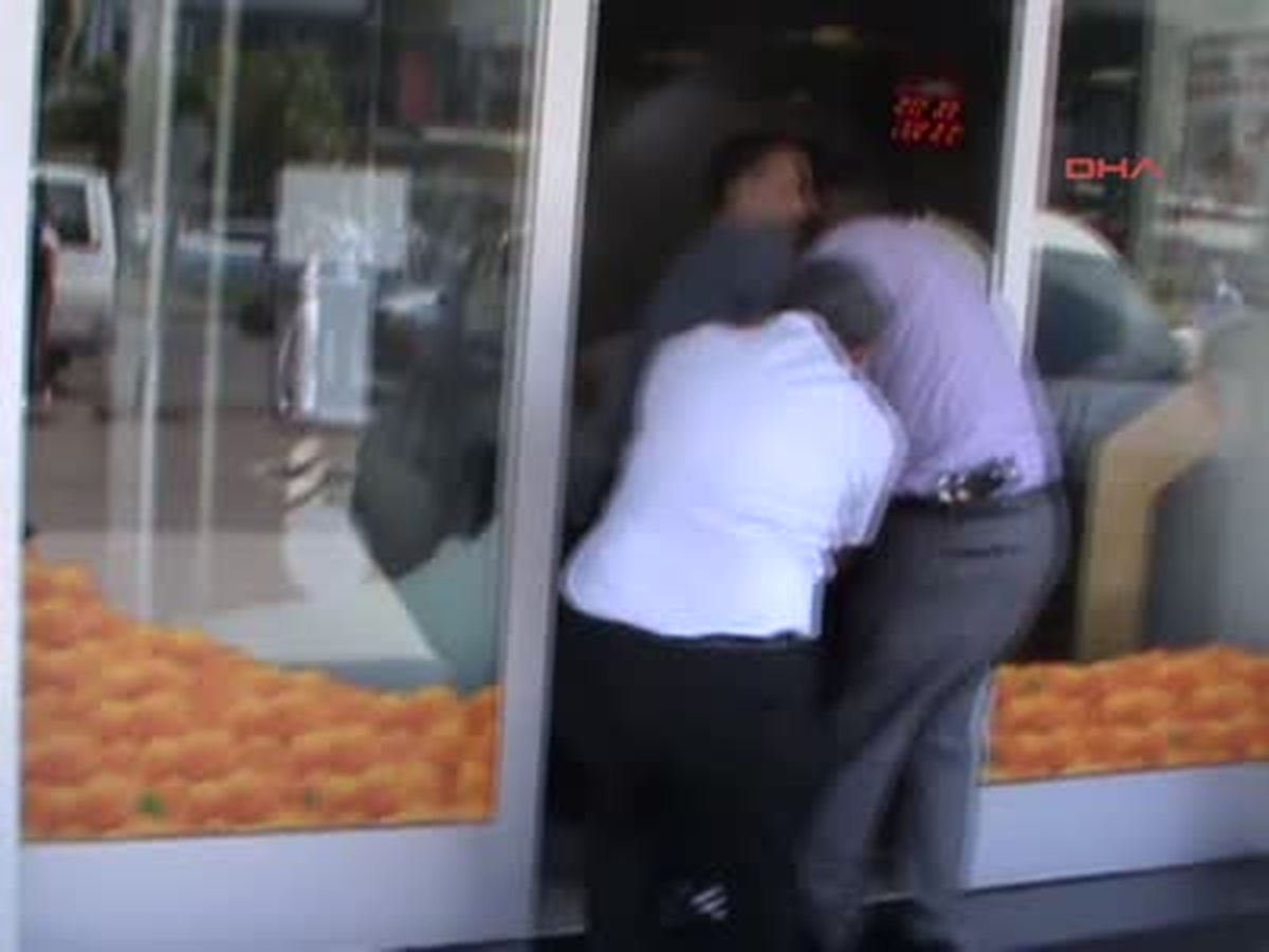 Alanya\'da Banka Soygunu