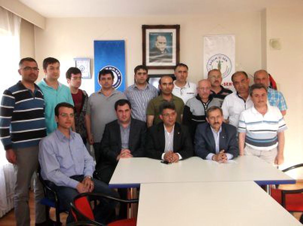 Altay\'dan Uşak Memur Sen\'e Ziyaret