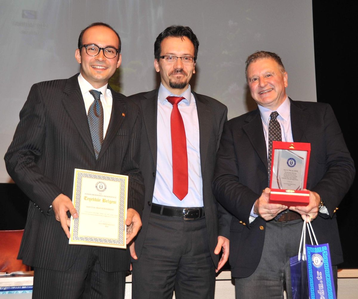 Aydın'da 'Liderler İçin Dört Gerçek' Konferansı