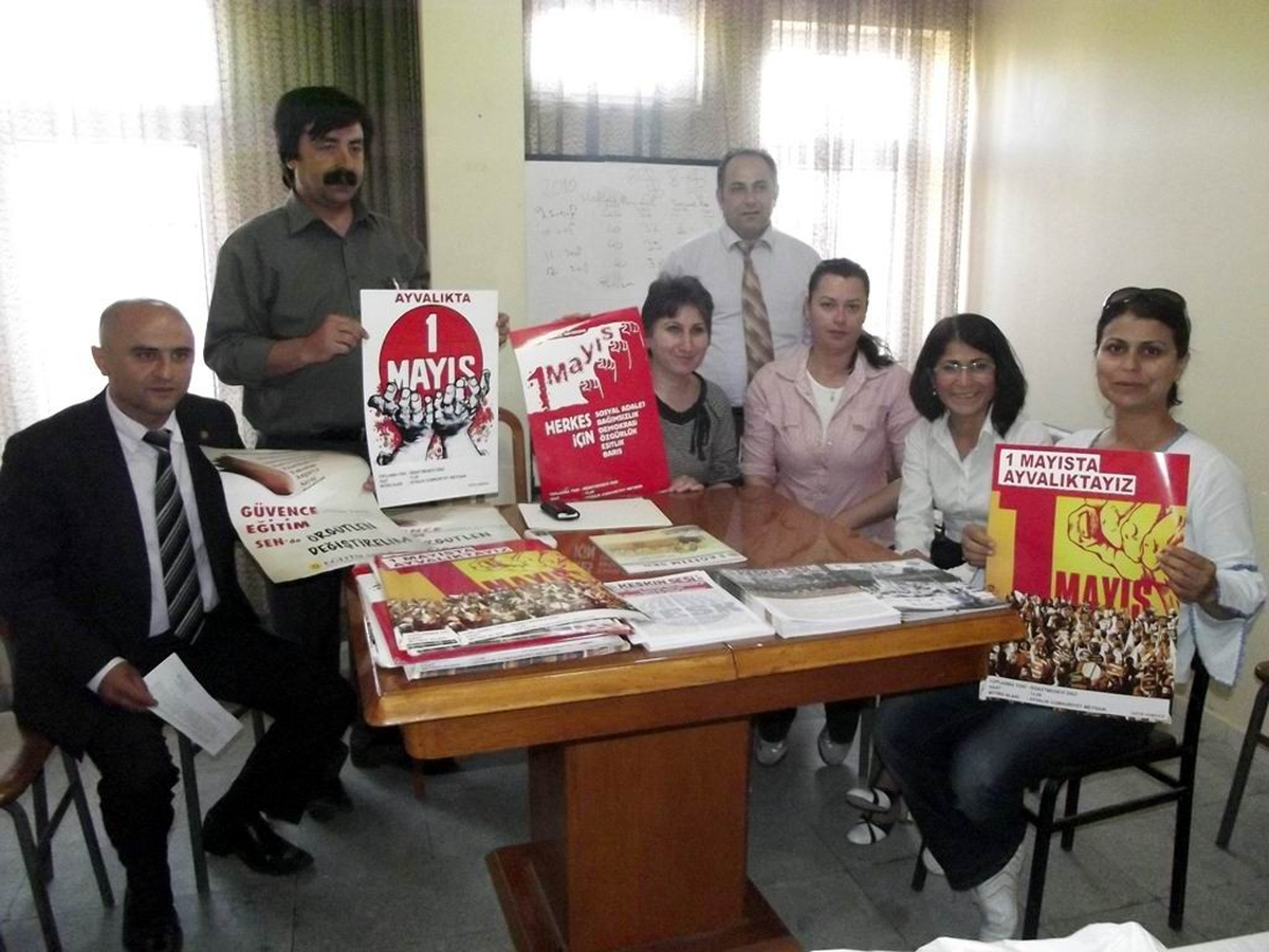 Ayvalık\'ta 1 Mayıs İşçi Bayramı Tertip Komitesinden Teşekkür