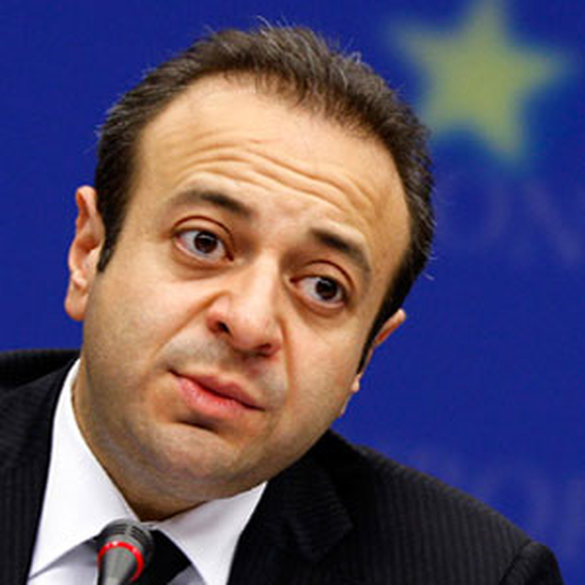 Bağış, Sarkozy'yi Türkiye'ye Davet Etti