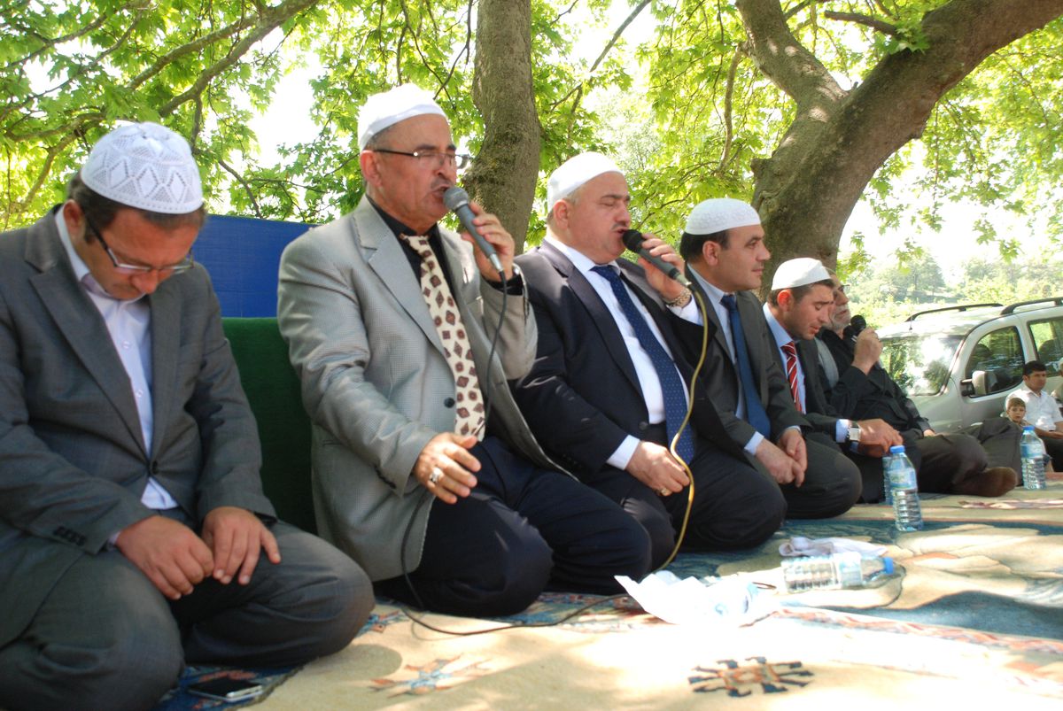 Çanakkale\'de Köy Hayrı