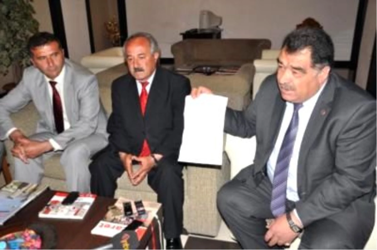 CHP\'li Ulukışla Belediye Başkanı Partisinden İstifa Etti