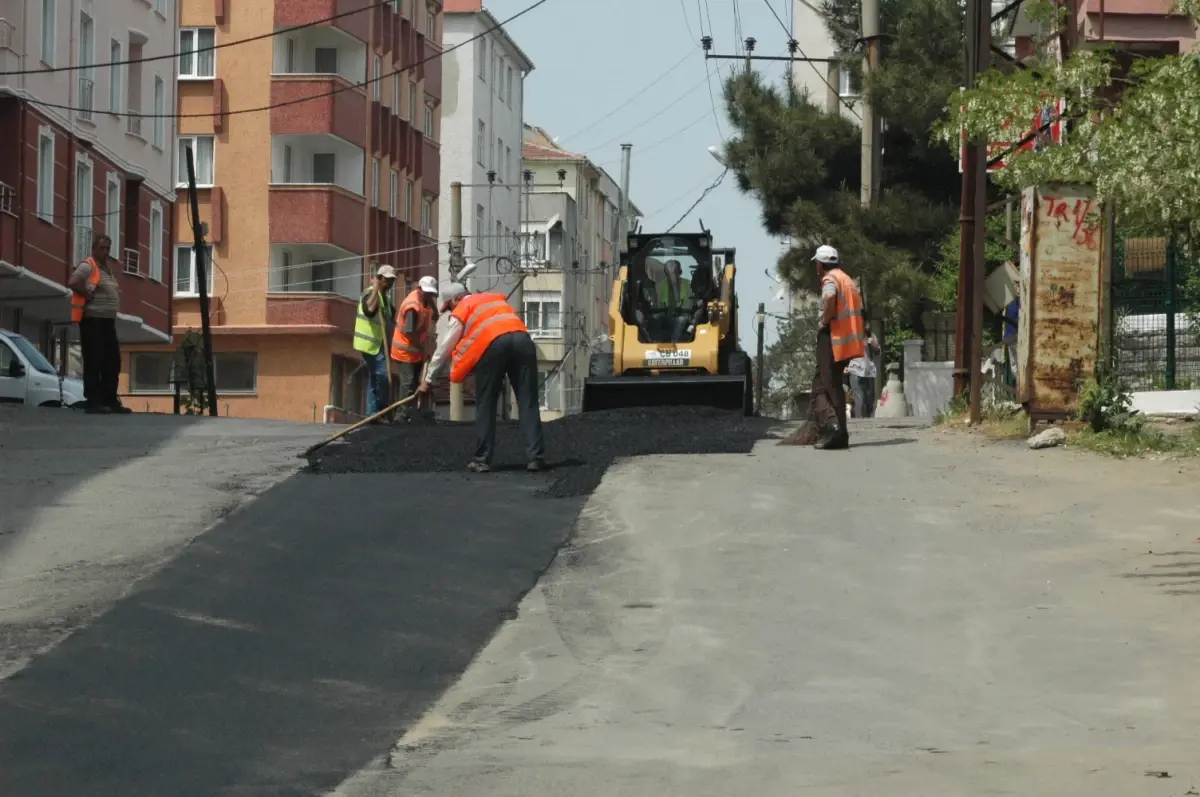 Çorlu Belediyesi Asfalt Çalışmalarını Hızlandırdı
