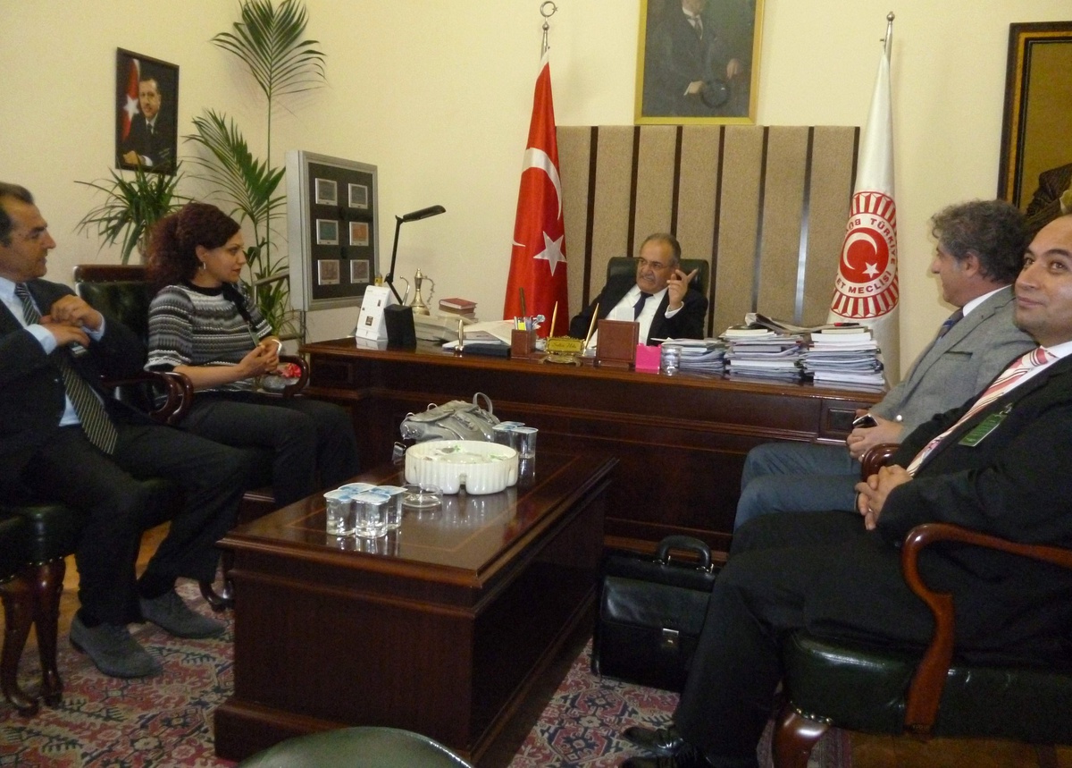 Çorum Hitit Dernekler Federasyonu'ndan Uslu'ya Ziyaret