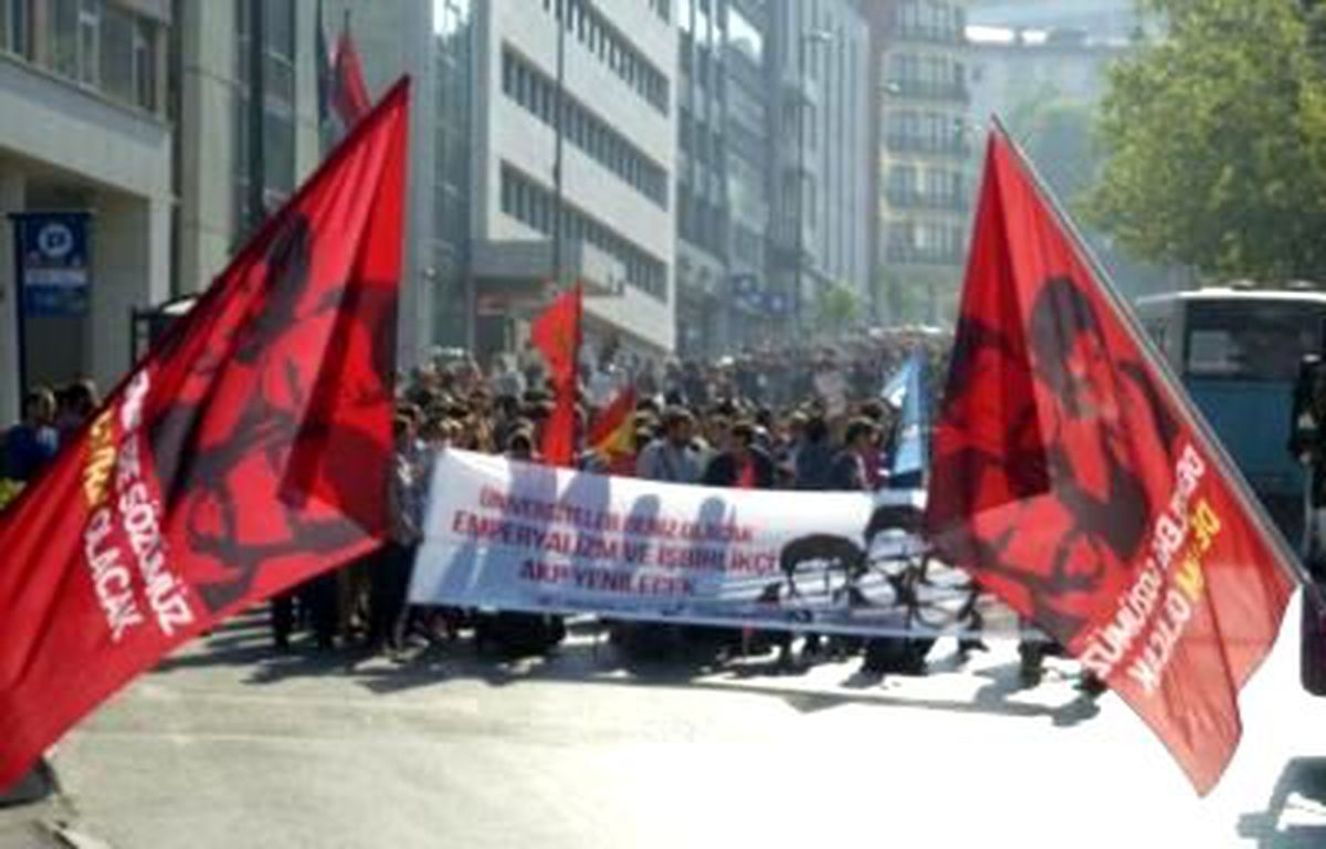 Deniz\'i Anma Yürüyüşüne Müdahale