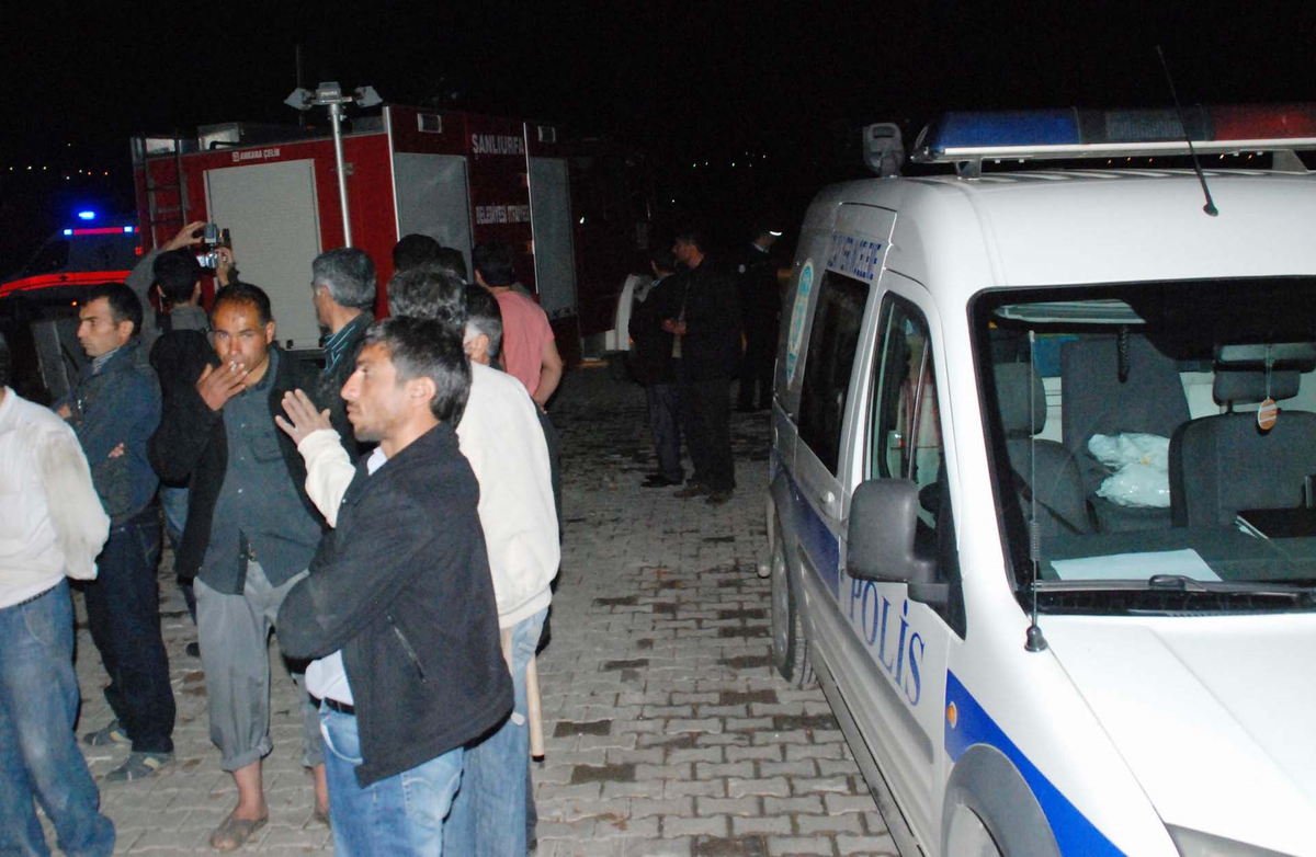İnşaat Halindeki Bina Çöktü: 3 Yaralı