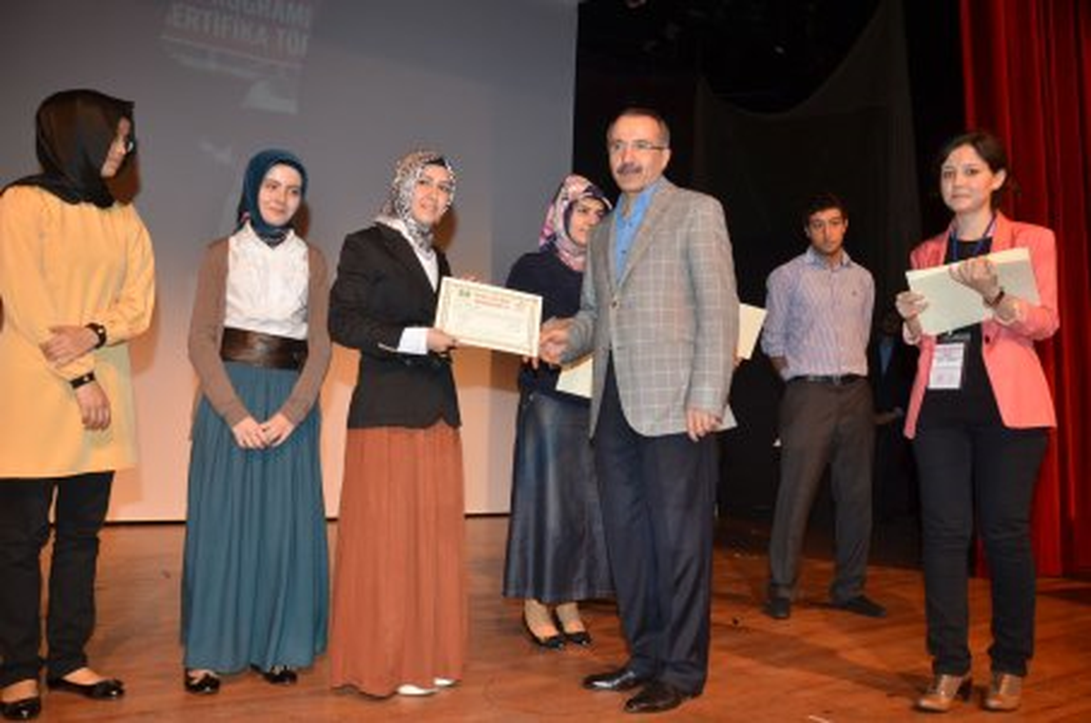Küresel Rekabet İçin, Dersliğin Dışına Çıkın