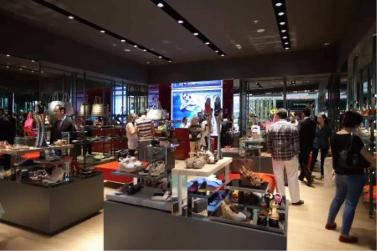 Kurt Geiger\'ın Ankara\'daki İlk Mağazası