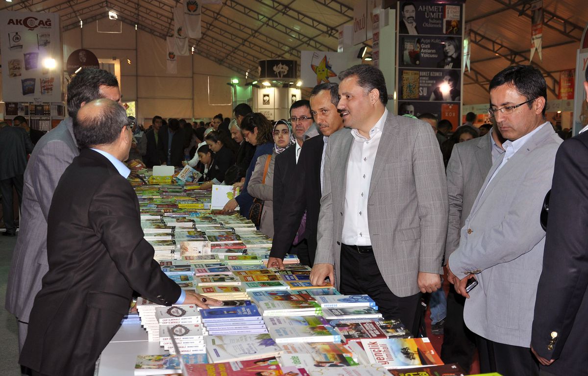 Malatya Kitap Fuarı\'nı 300 Bin Kişi Ziyaret Etti