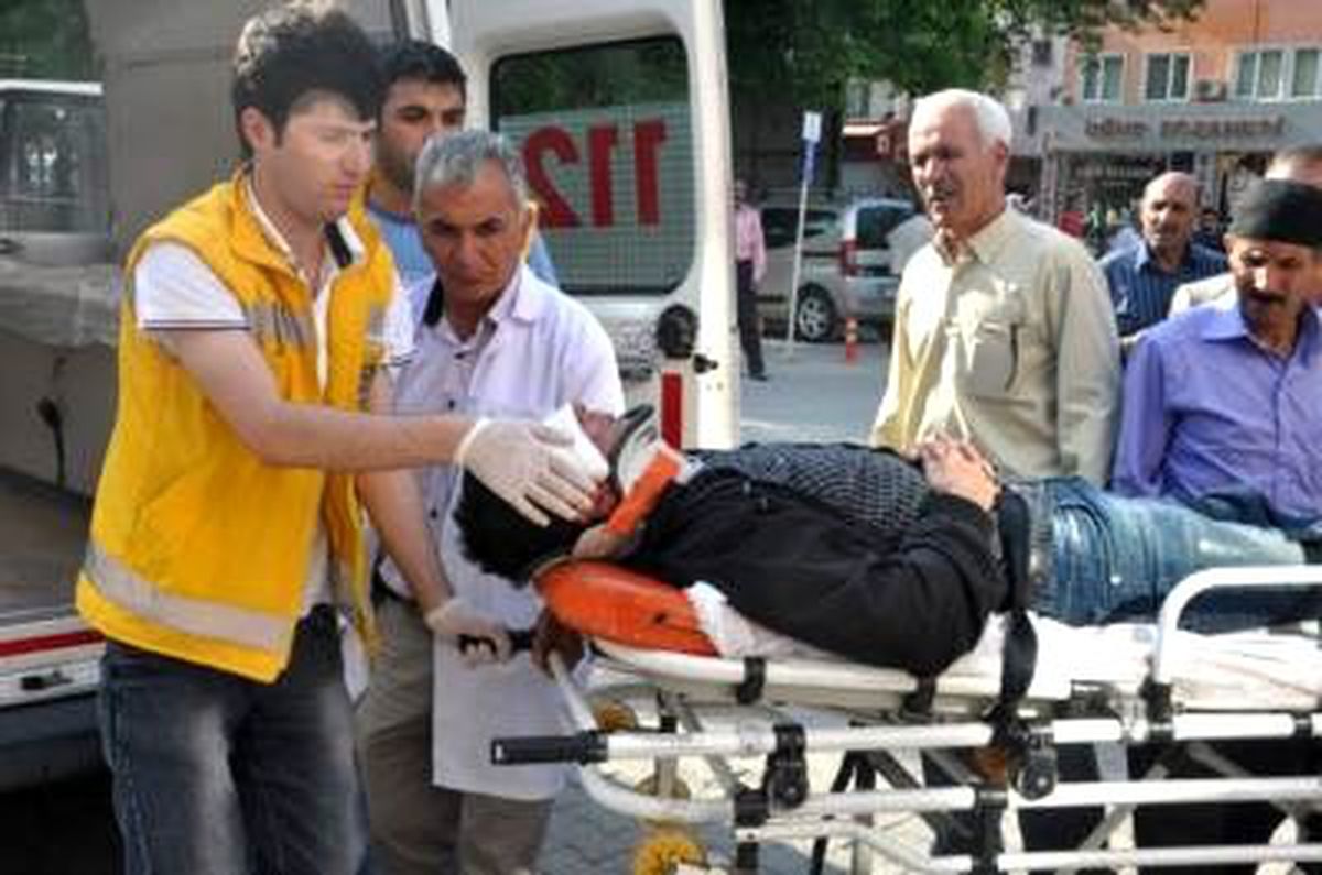 Orhaneli\'nde Trafik Kazası: 1 Ölü, 5 Yaralı