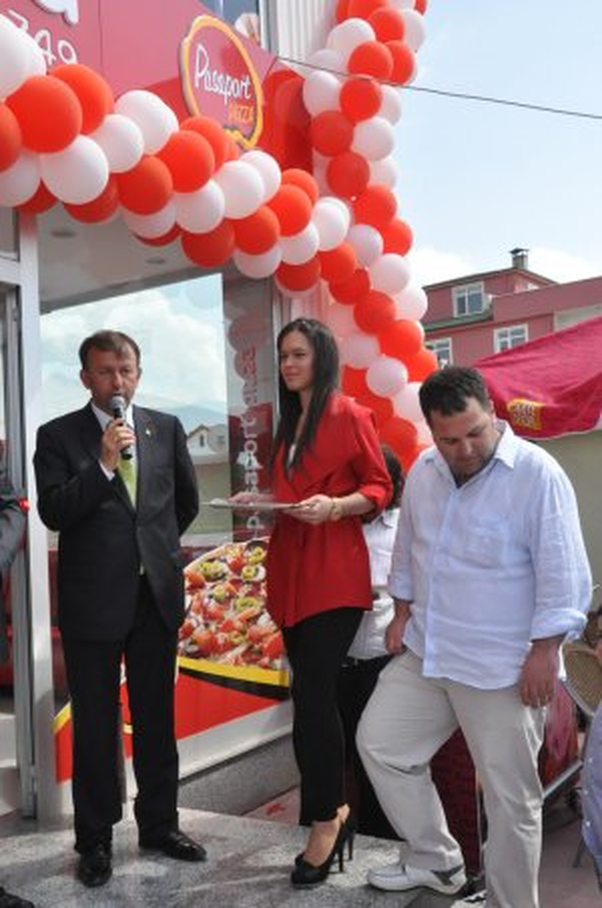 Pasaport Pizza Kartepe\'de Açıldı