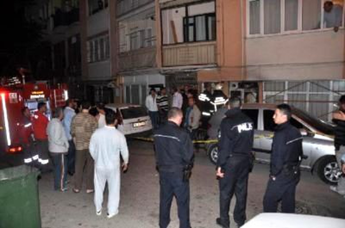 Patlama Mahalleliyi Sokağa Döktü