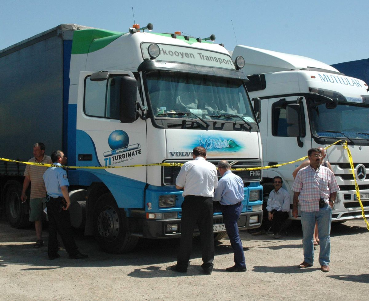 Polonyalı Şoför Tır İçinde Ölü Bulundu