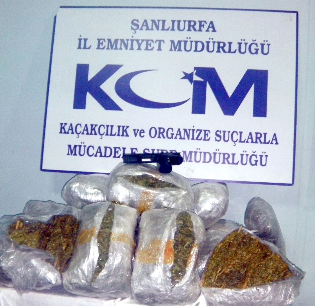 Şanlıurfa\'da 17 Kilo Esrar Ele Geçirildi