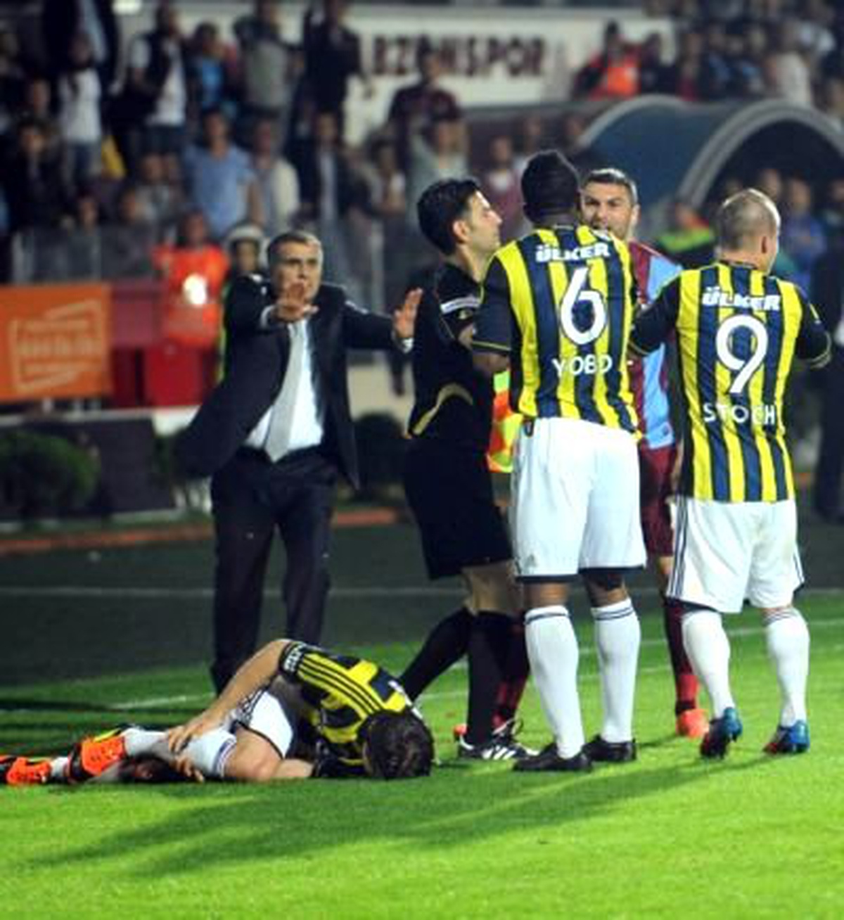 Trabzonspor–fenerbahçe Soyunma Odaları (1)