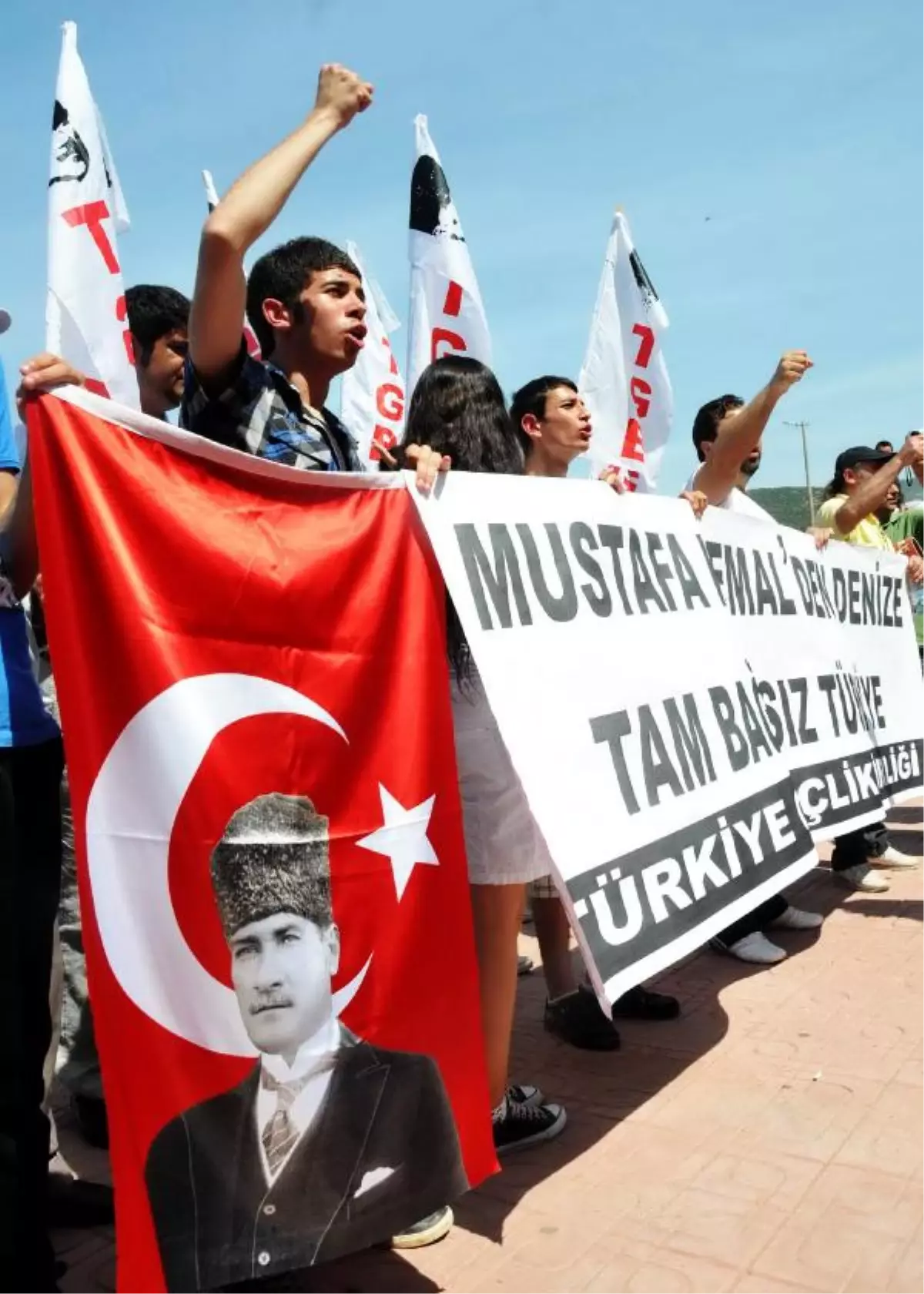 ABD Askerine Çuval Sanıkları Hakim Karşısında
