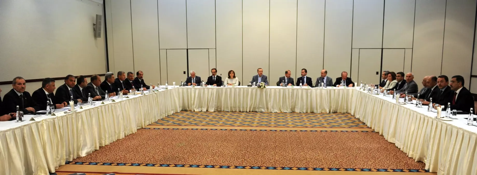 Adana İş Dünyasının Sorunları Başbakan Erdoğan\'a Sunuldu