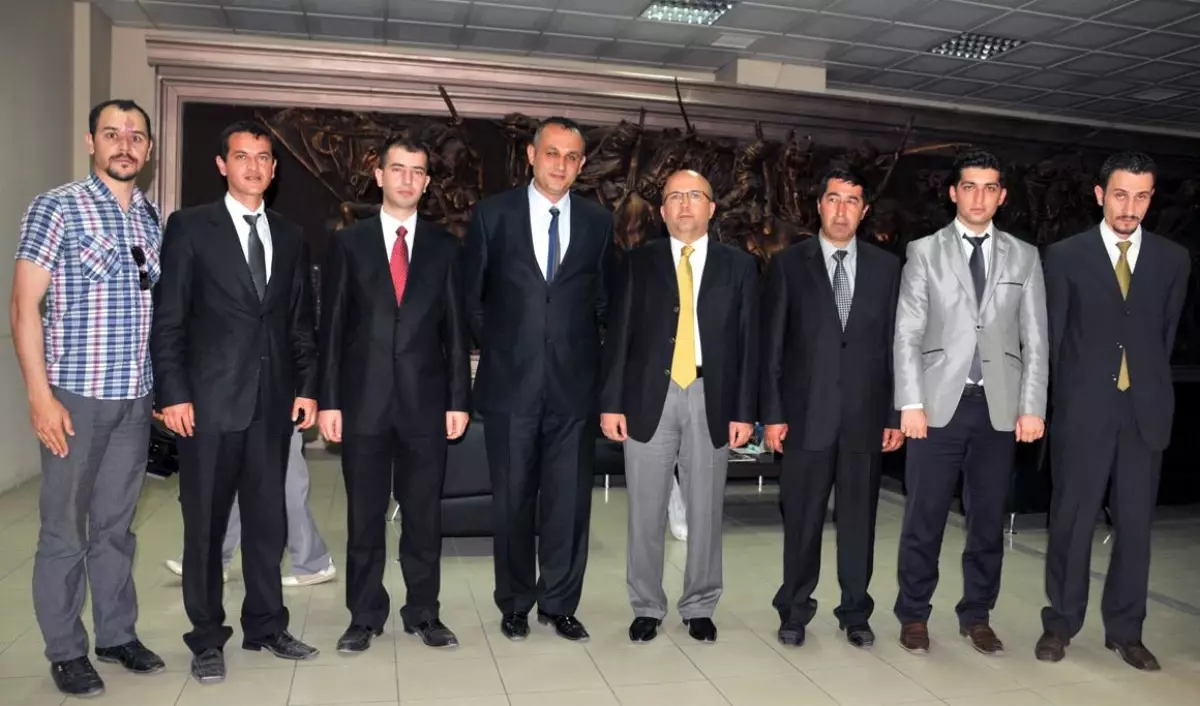 Agd\'nin Yeni Yönetiminden İl Protokolüne Ziyaret