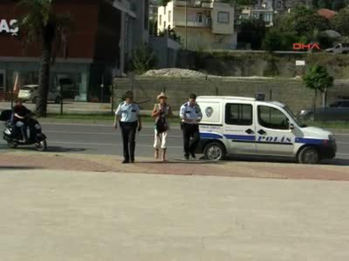 Alman Tatilciye Hırsızlıktan Gözaltı