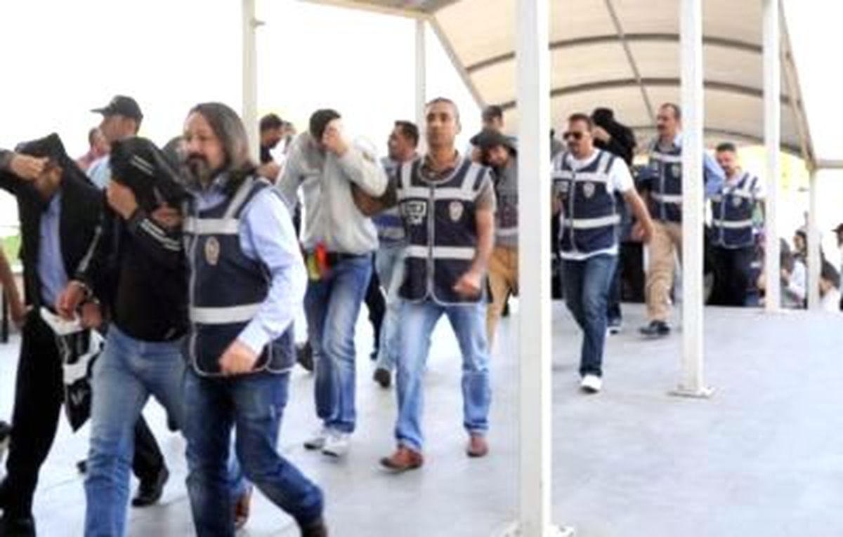 Antalya'da Tefecilik Operasyonunda 47 Kişi Tutuklandı