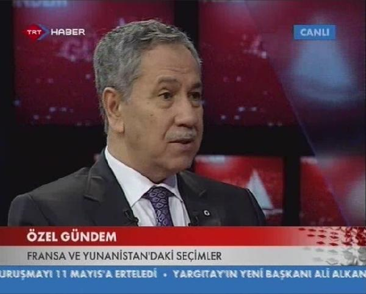 Arınç: Demokratik Rejimlerde Başkanlık, Yarı Başkanlık Mümkün