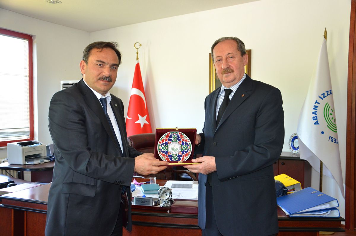 Bolu Defterdarı Yücel Erata\'dan Veda Ziyareti