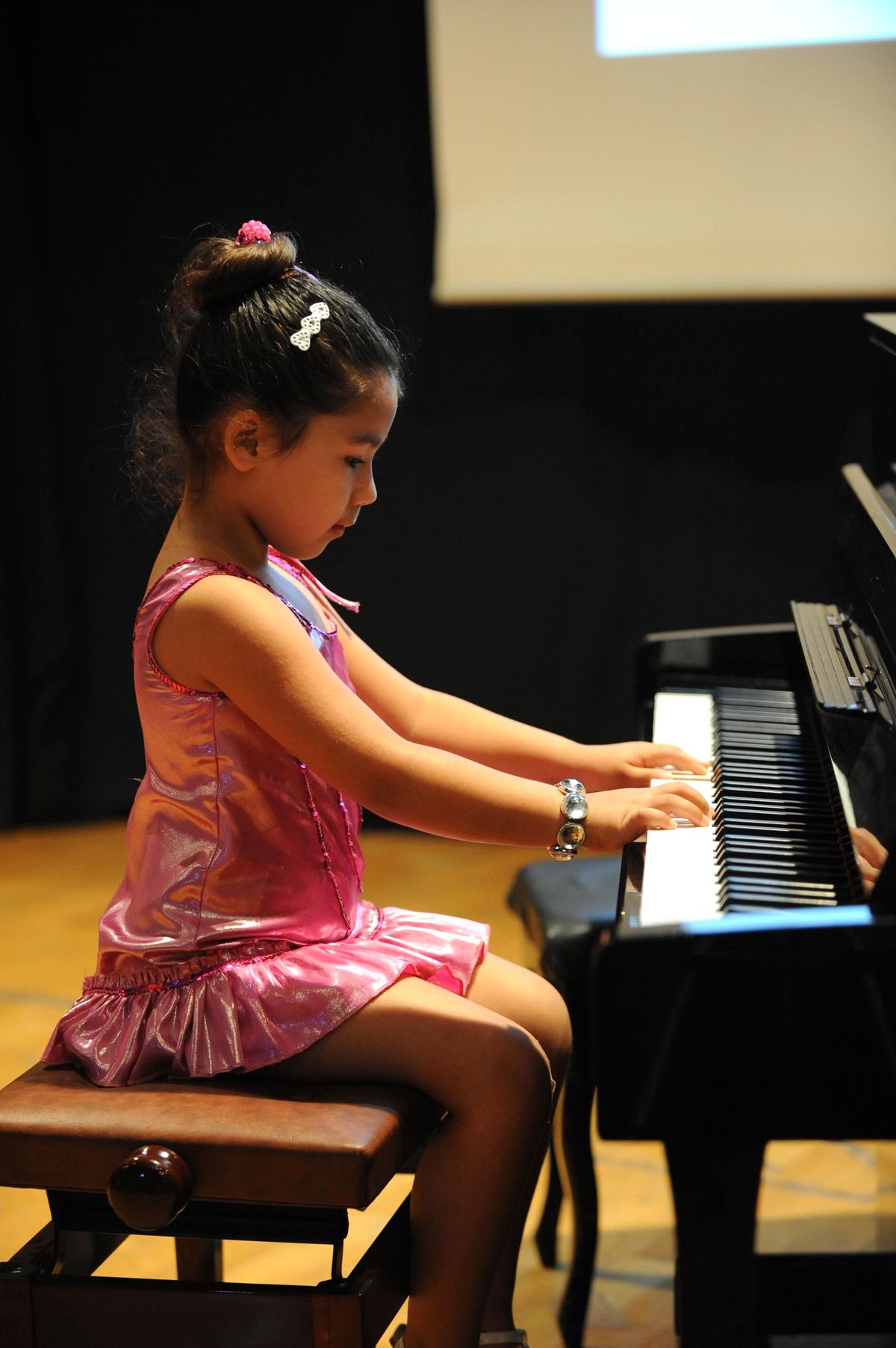 Çocuklar Anneler İçin Konser Verecek