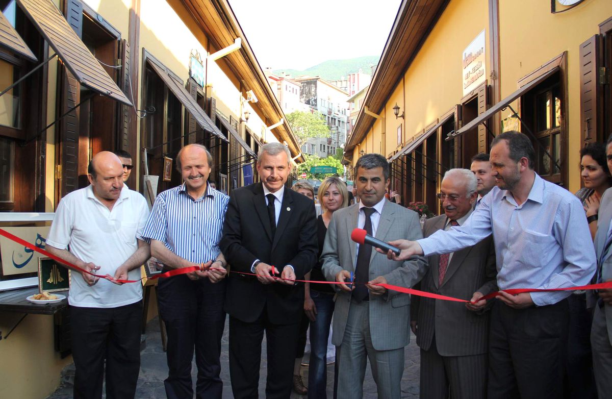 "Ecdat Balkanlara 500 Yılda 15 Bin Vakıf Eseri İnşa Etti"