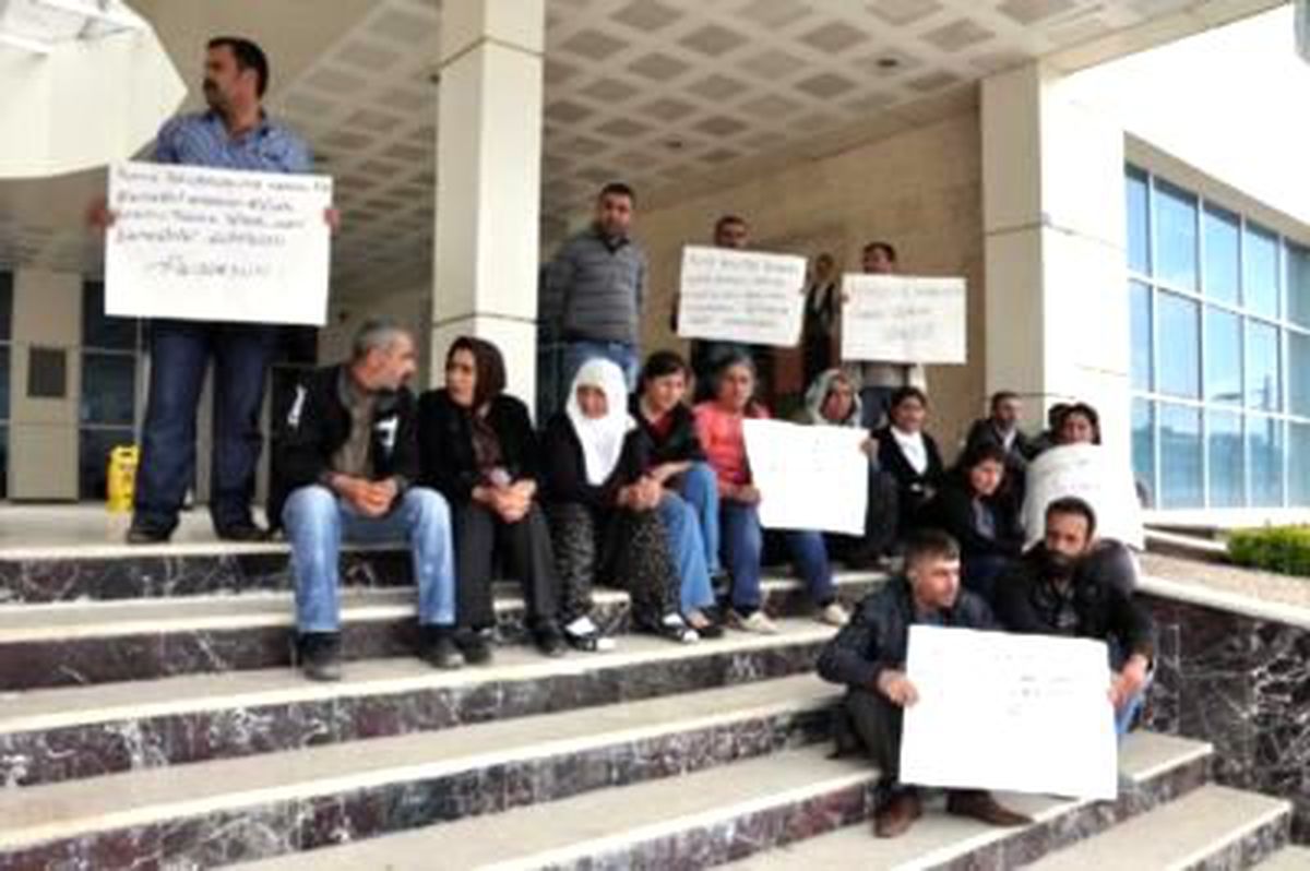 Elazığ'da Köy Minibüsçülerinin Hat Eylemi