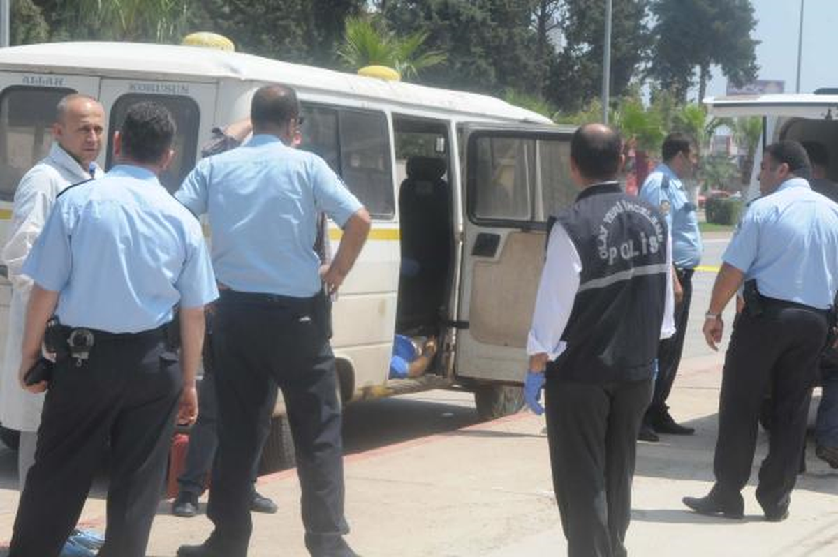 Emekli Astsubay, Minibüste Ölü Bulundu