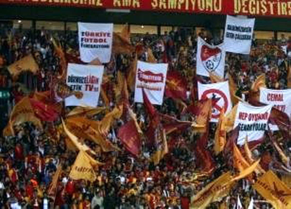 Galatasaray Taraftarı Bu Haberi Bekliyor!