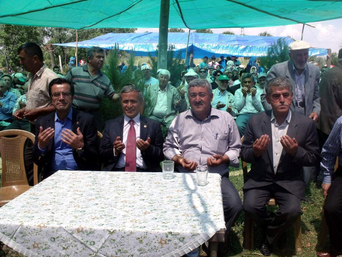 Geleneksel Arap Dede Hayır Yemeği Yapıldı