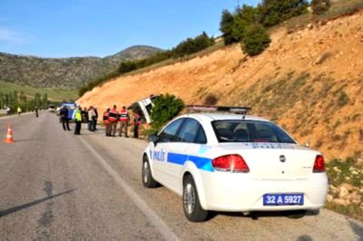 Isparta'da Kaza: 9 Yaralı