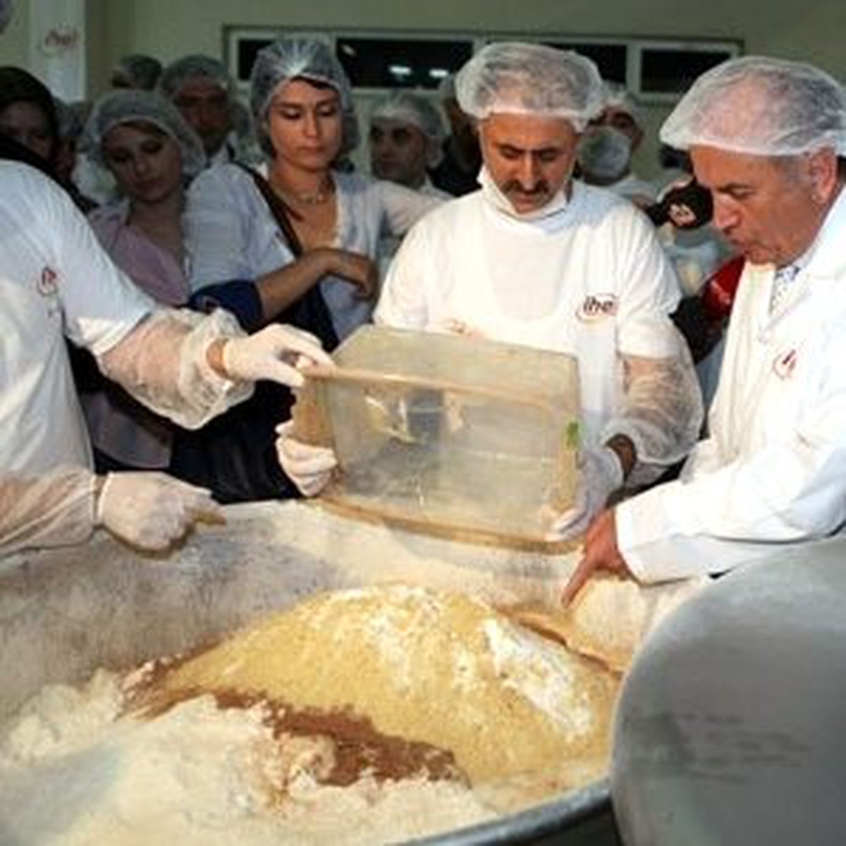 Kadir Topbaş: 'Halk Ekmek'in Özelleştirilmesiyle İlgili Projemiz Yok'