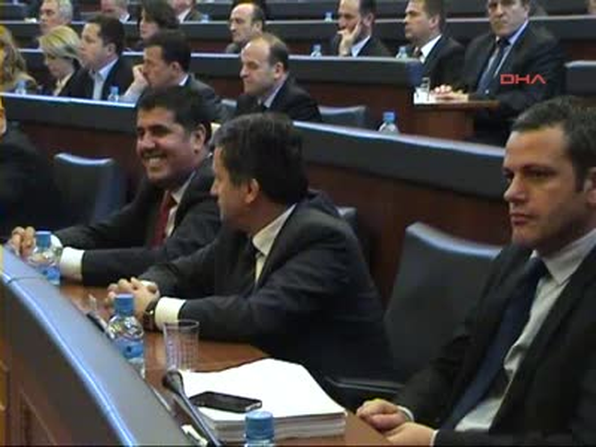 Kosova Cumhurbaşkanı Yahyaga Ceza Kanununu Meclise Geri Gönderdi