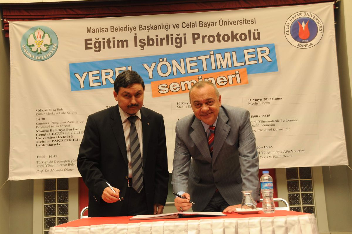 Manisa Belediyesi Cbü ile Eğitim Protokolü İmzaladı
