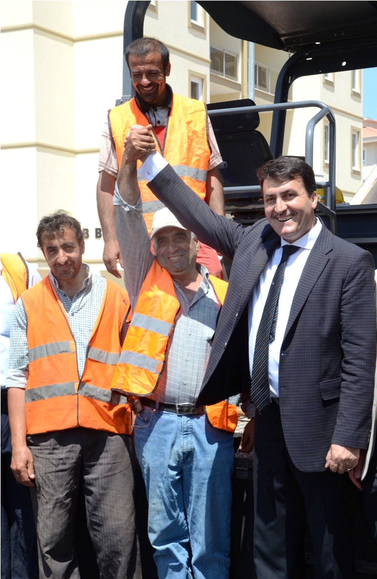 Osmangazi'de Asfaltsız Sokak Kalmayacak