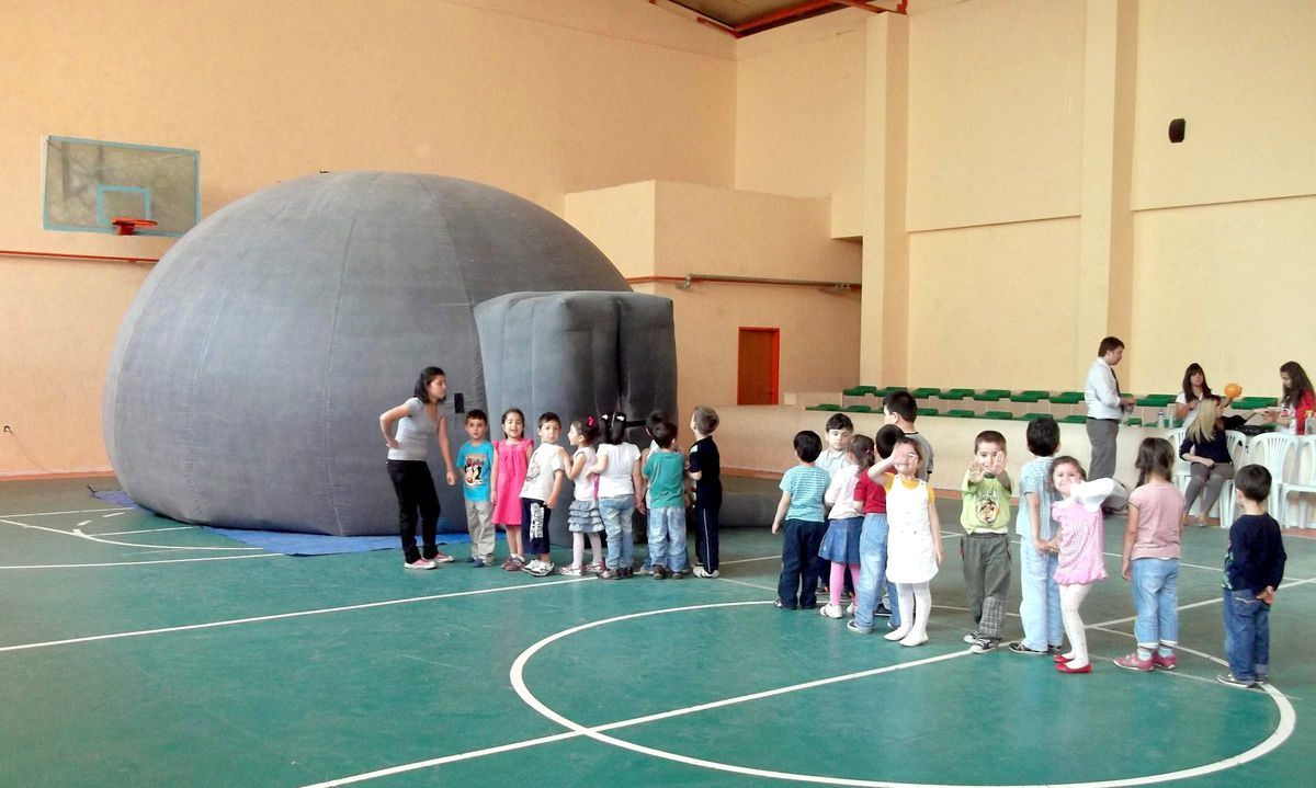Planetaryum Nazilli'de Minikleri Bilgilendirdi
