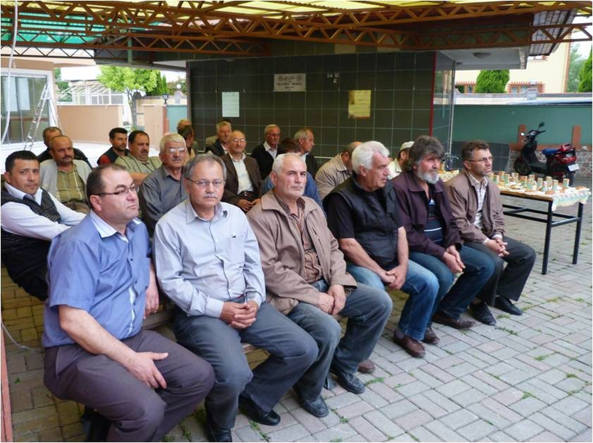 Sakarya\'da 44 Kursiyer Arıcılık Sertifikası Aldı